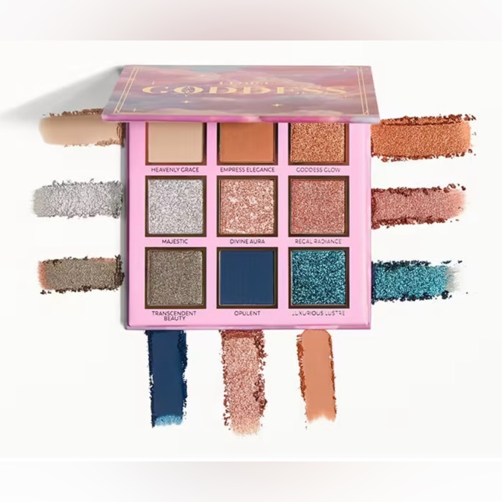 NWOT 🎉 ELOISE BEAUTY Goddess Eyeshadow Palette